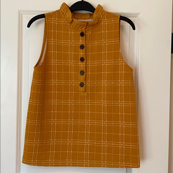 Ann Taylor checked ruffle Henley shell top xs - Picture 2 of 5